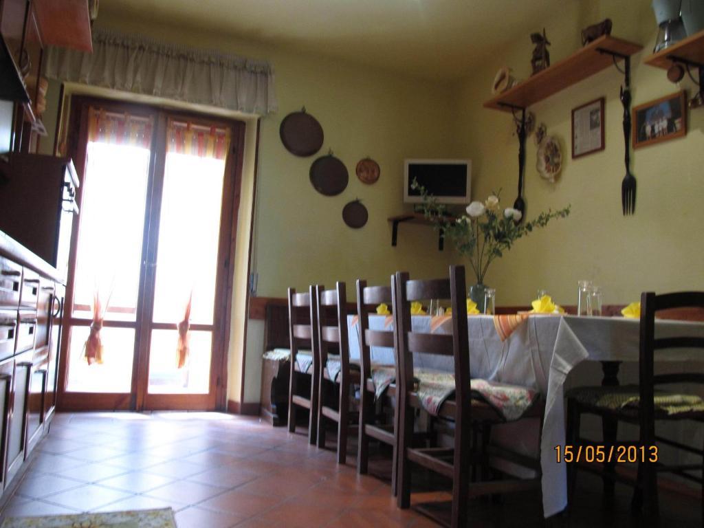 La Bella Casa Del Cuoco Hotell Campi Bisenzio Rom bilde